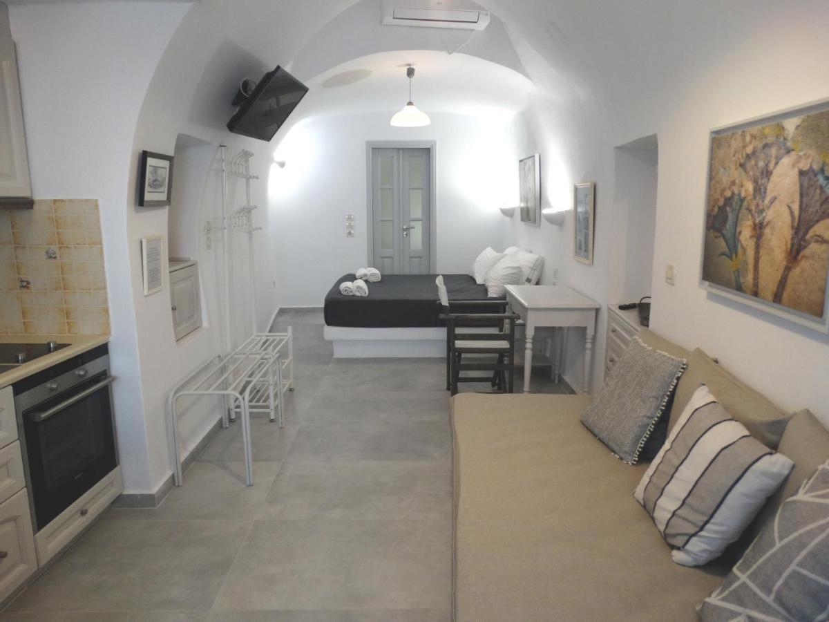 סנטוריני Yposkafo Suites - Studio - Santorini מראה חיצוני תמונה